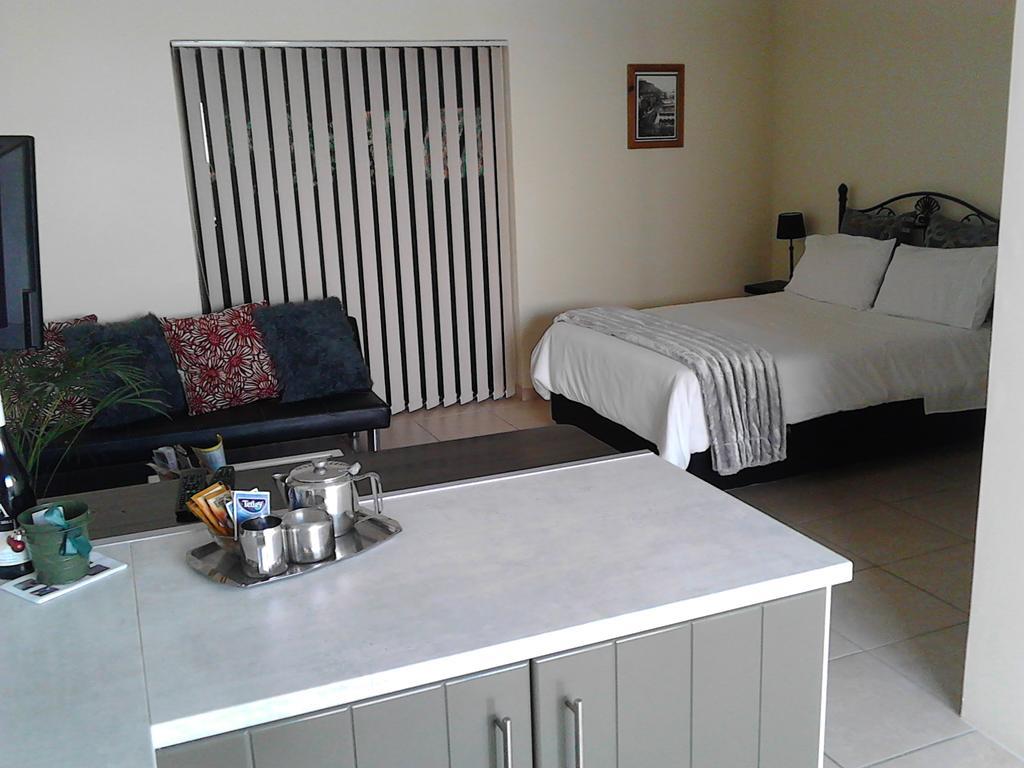 Port House Hotell Bloubergstrand Eksteriør bilde