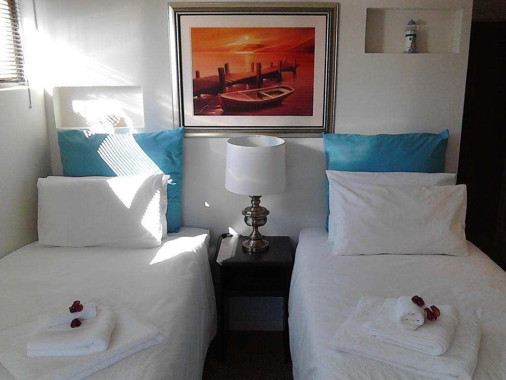 Port House Hotell Bloubergstrand Eksteriør bilde
